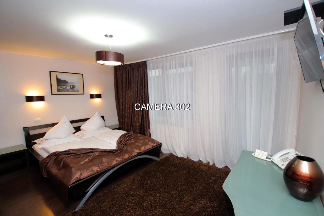Complex Cochet Hotel Buşteni Exterior foto